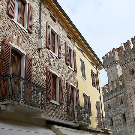 Aurora Sirmione Appartamenti Eksteriør billede