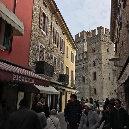Aurora Sirmione Appartamenti Eksteriør billede