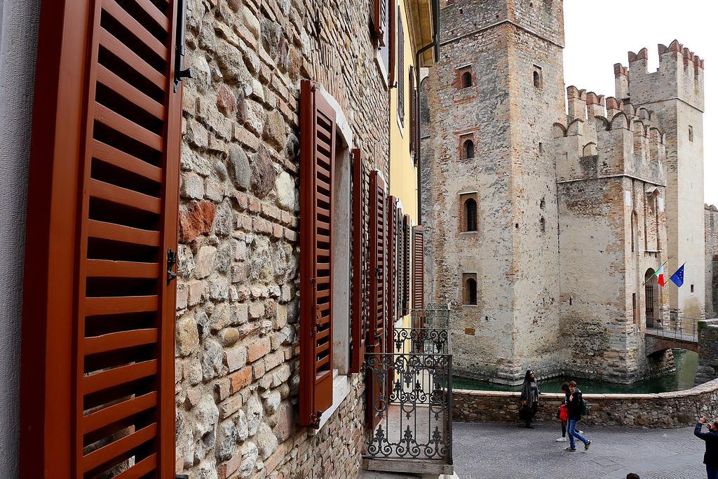 Aurora Sirmione Appartamenti Eksteriør billede